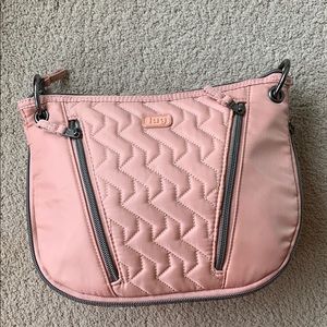 Lug swivel in blush